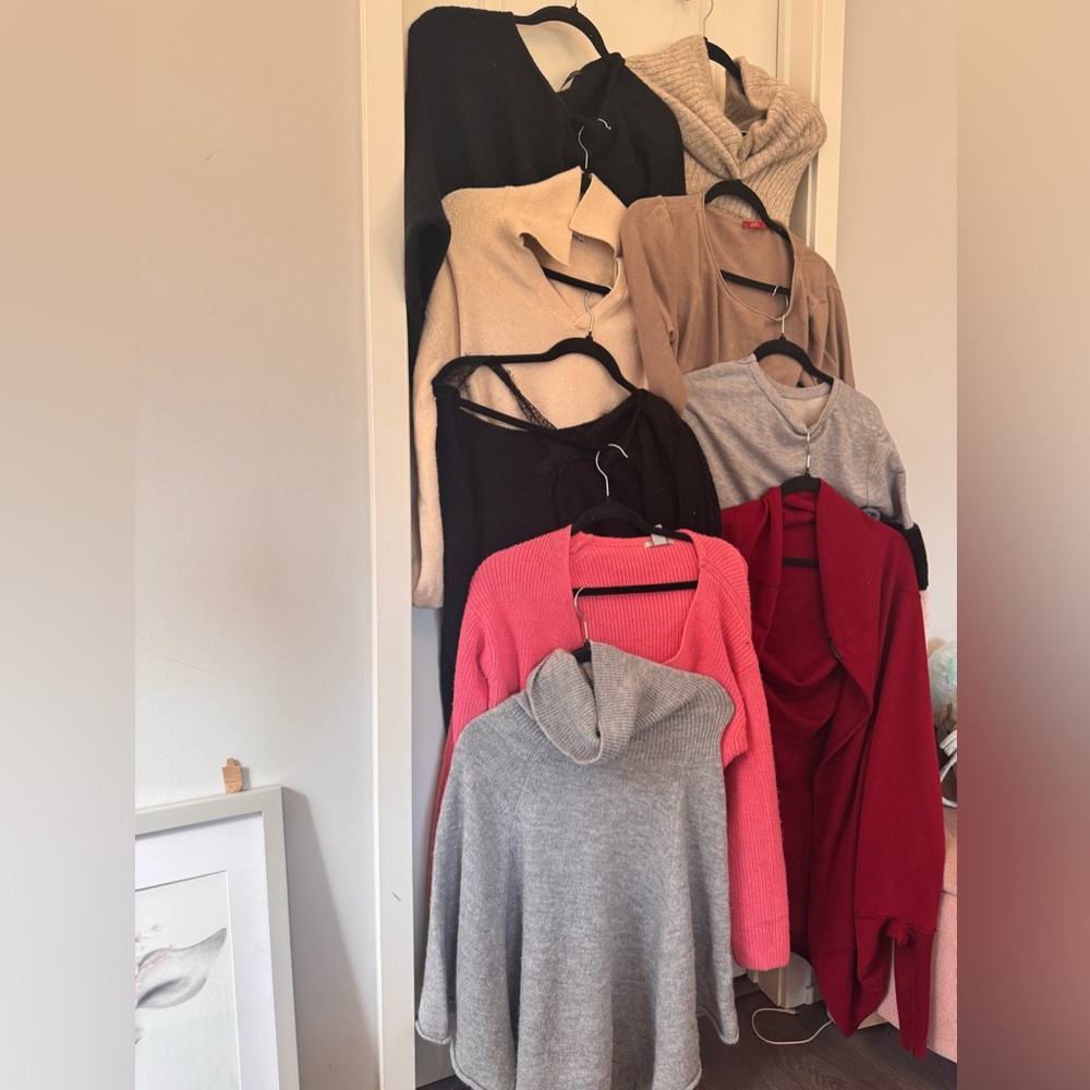 Cozy Women's Sweater Collection - Multiple Colors - Picture 3 of 8